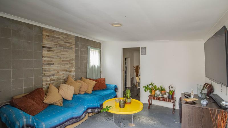 6 Bedroom Property for Sale in Salt River Western Cape